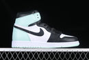 Air Jordan 1 Retro High - Green Glow