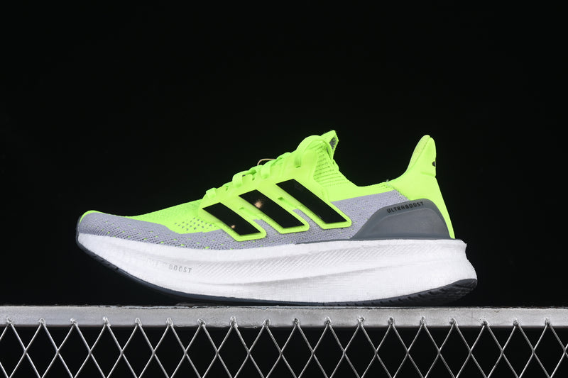 Adidas Ultraboost 5 – Verde Claro