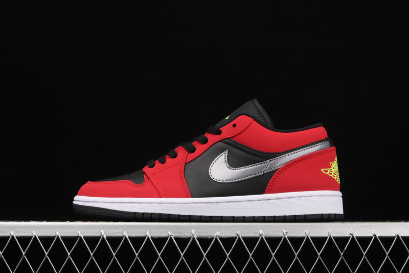 Jordan 1 Low - Chicago Flip