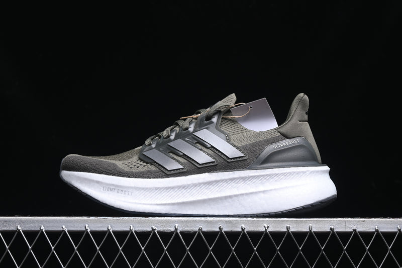 Adidas Ultraboost 5 – Verde Escuro